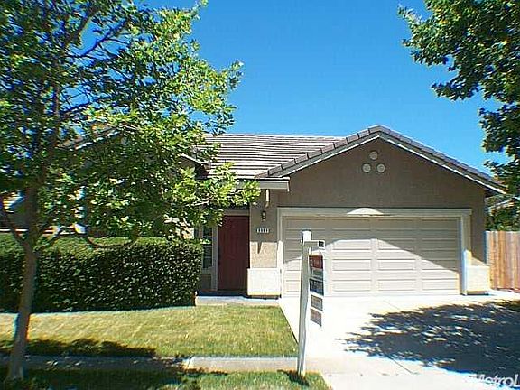 3rd image of 3501 Babson Dr