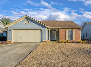 127 Hollington Dr NE, Huntsville, AL 35811