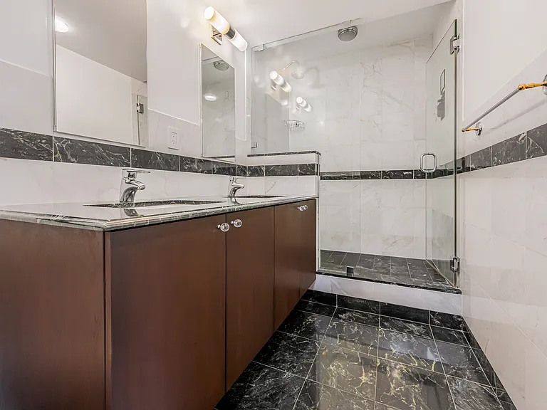 80 Park Ave #9J — Photo 25