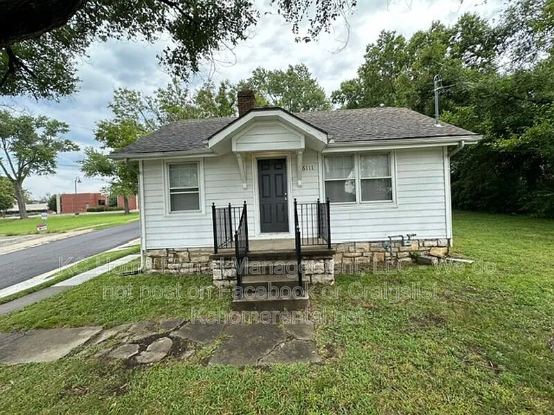 1 bed, 1.0 bath, 1100 sqft, $950 — Photo 1