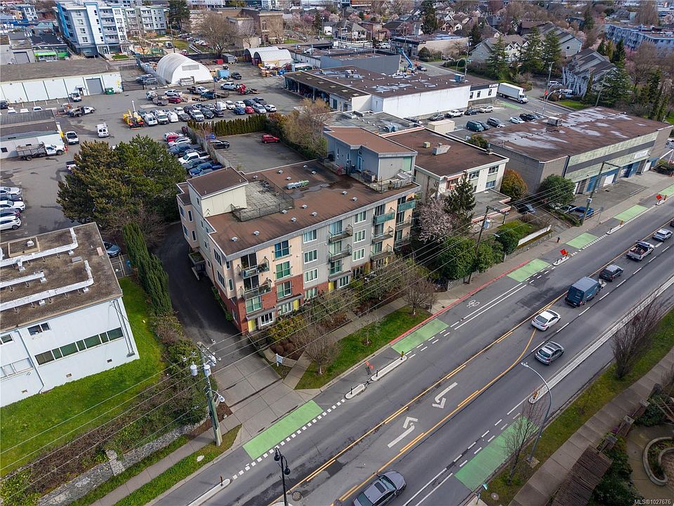 1st image of 356 Gorge Rd E #407