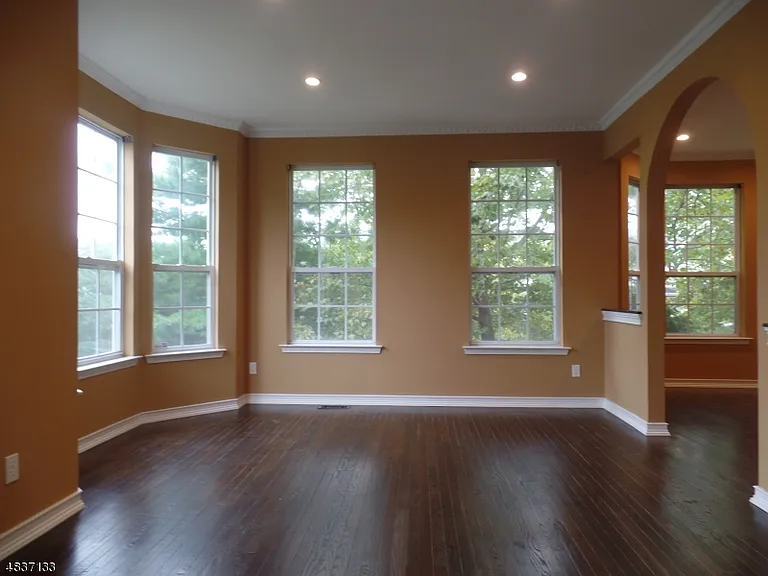 21 Haddenford Dr — Photo 2