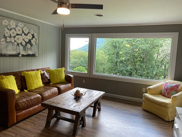 135 Wildflower Hl #A — Photo 9