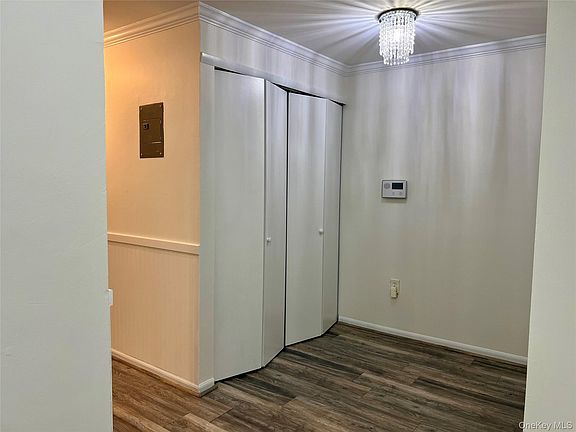 3rd image of 3 Hook Rd Unit 15A