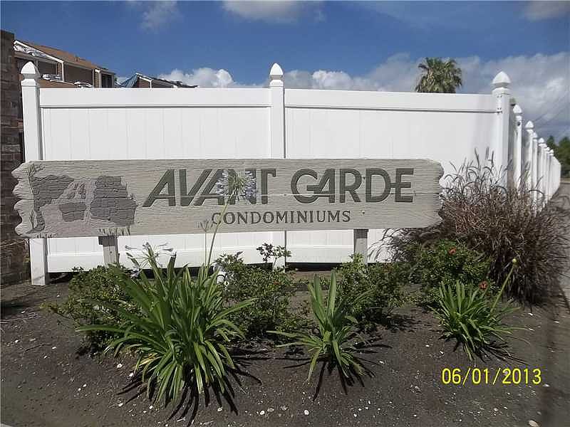 1st image of 69 Avant Garde Cir #69