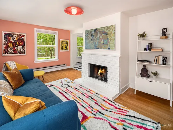 404 E Harrison Street #101, Seattle, WA 98102