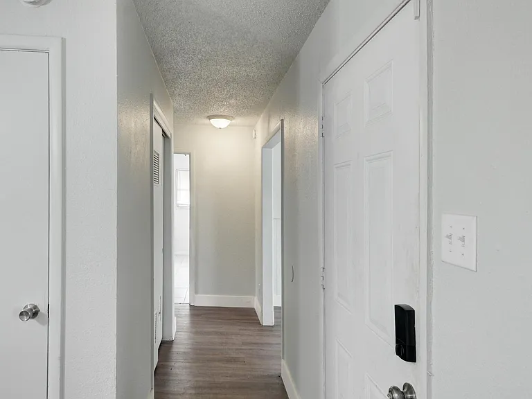 5413 Wedgwood Dr — Photo 14
