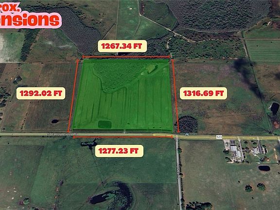 2nd image of 1099 S Canoe Creek Rd