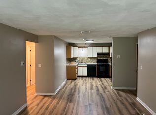 4 Heritage Village Dr APT 115, Nashua, NH 03062