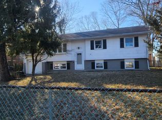 1575 Deer Hollow Dr, Toms River, NJ 08753