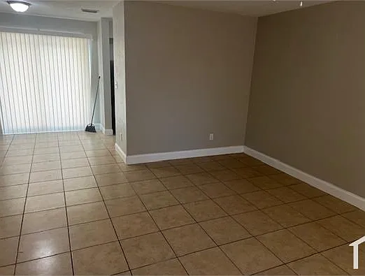 3616 Searobin Dr SE — Photo 3