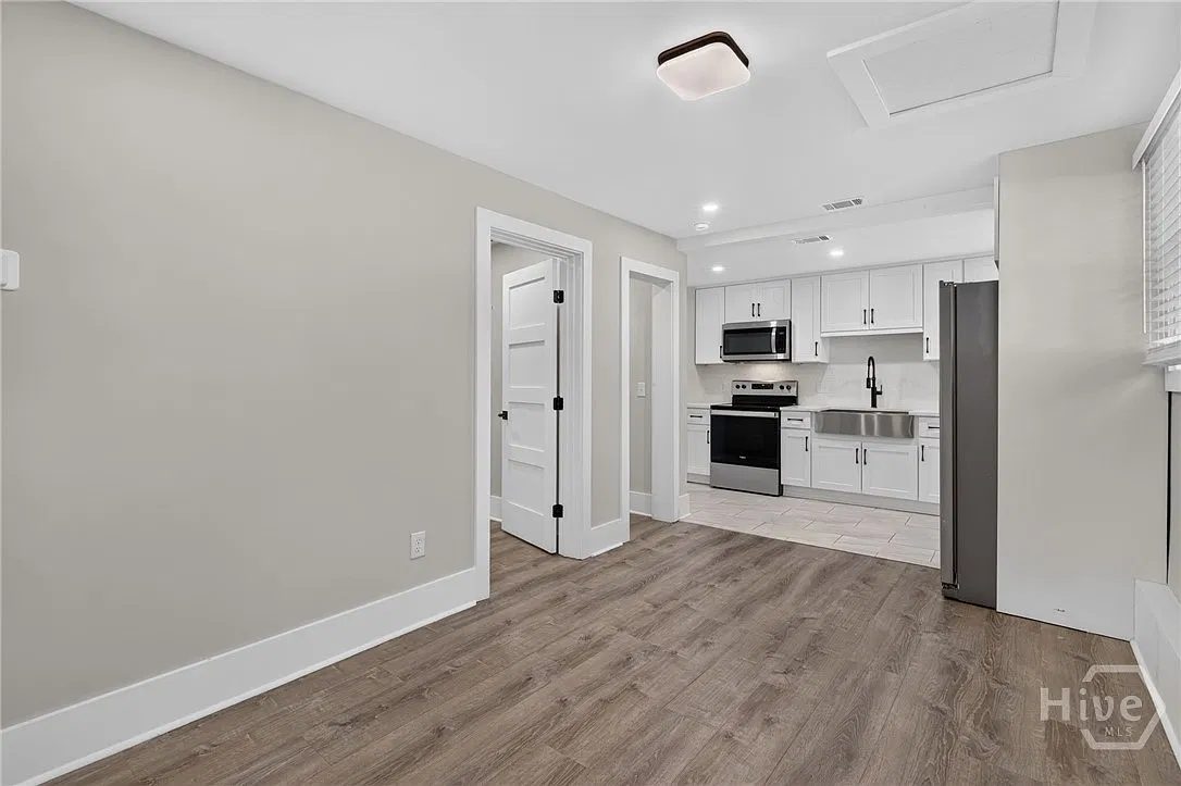 1 bed, 1.0 bath, 800 sqft, $1,750 — Photo 4