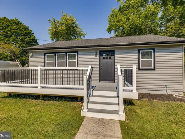 15 Milburn Ave, Grenloch, NJ 08032