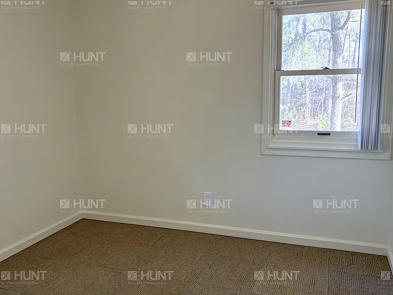 8 Hoover Rd — Photo 9