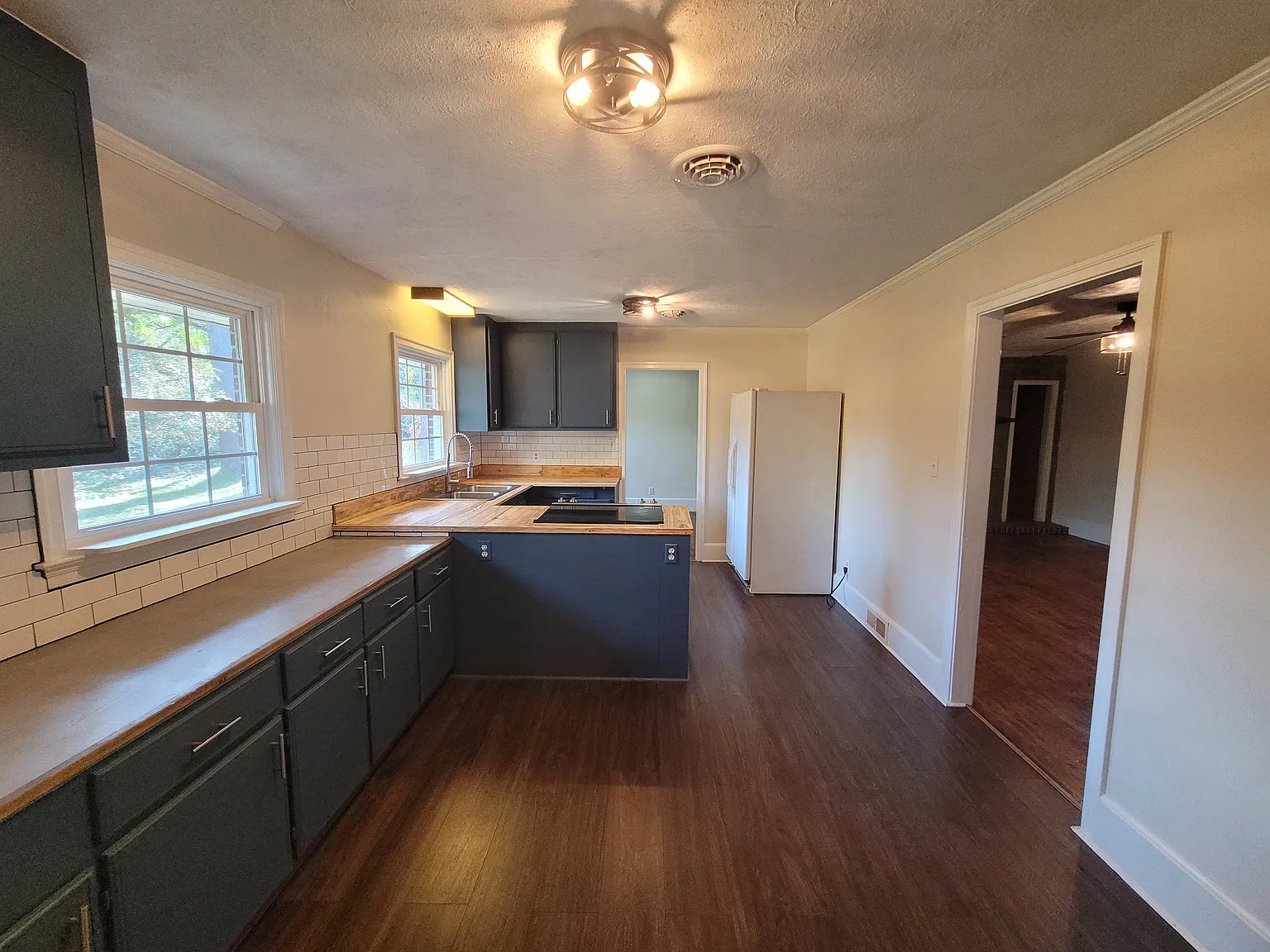 305 Vance Rd — Photo 4