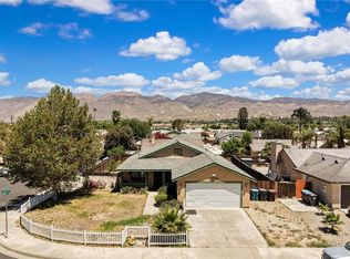 42806 Masonic Dr, Hemet, CA 92544