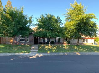 9273 Rancho Dr, Elk Grove, CA 95624