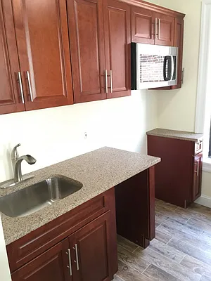 Rented by Bohemia Realty Group | media 8