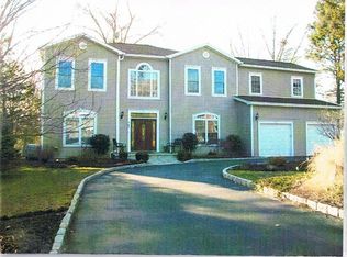 107 Ruckman Ave, Hillsdale, NJ 07642