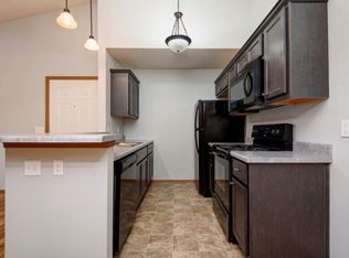 931 Megan Ln, Willard, MO 65781