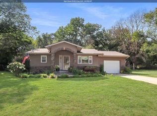 1421 Burton St, Sioux City, IA 51103