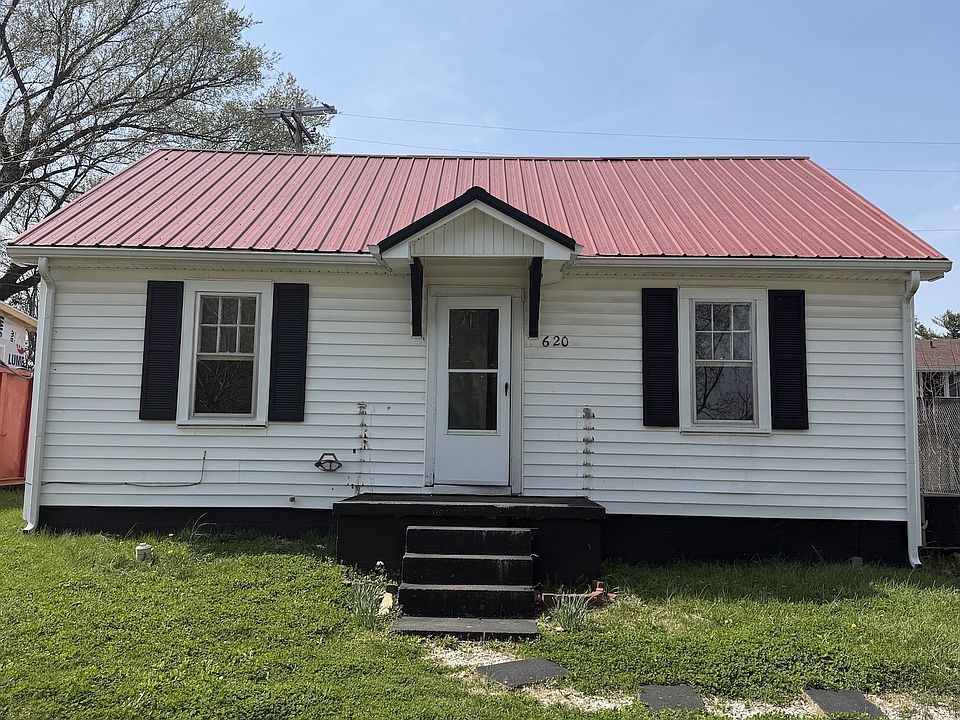 1st image of 620 Elder St