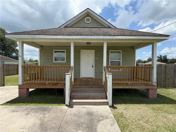 42297 Warren Dr, Ponchatoula, LA 70454