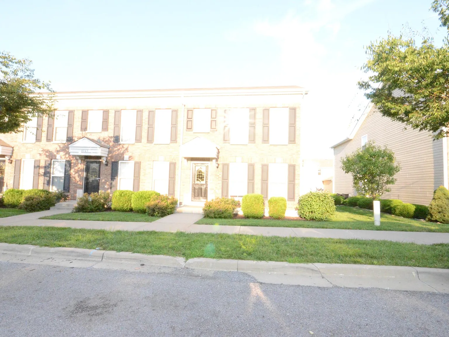 2 bed, 2.5 bath, 1260 sqft, $1,525 — Photo 1