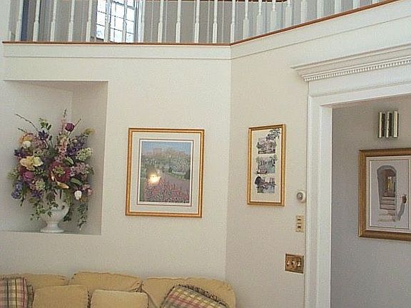 5th image of 18 Penny Ln