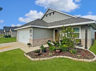 201 Bailey Ranch Dr, Gainesville, TX 76240