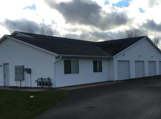 810 Bruce Ct APT C, Menomonie, WI 54751