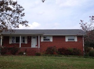 7004 Wright Rd, Knoxville, TN 37931