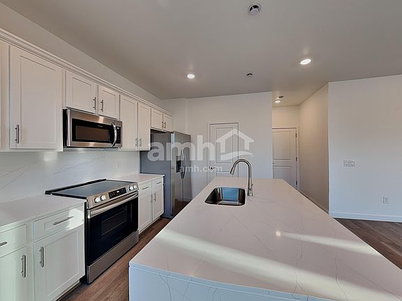 3rd image of 6461 E Paseo Baranda