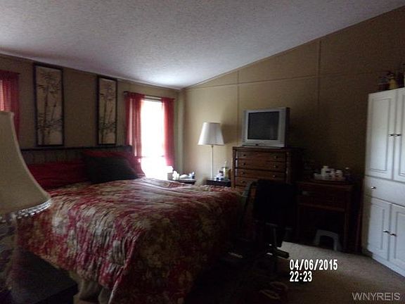 4th image of 111 Trinity Dr