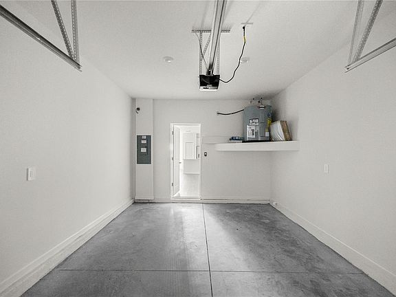 2nd image of 4929 SW 81st St