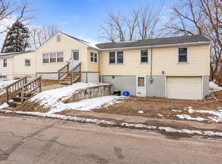 348 Weaver St, Winooski, VT 05404