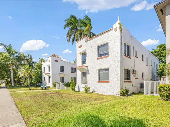 817 Tyler St, Hollywood, FL