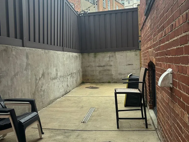 3115 Mt. Pleasant St NW — Photo 21