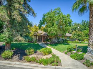 1590 W Escalon Ave, Fresno, CA