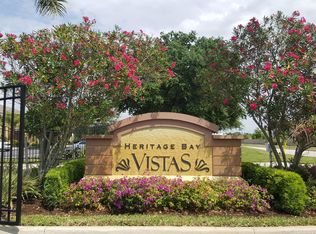 9072 Gervais Cir APT 303, Naples, FL 34120