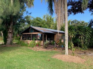 18381 S River Rd, Alva, FL 33920