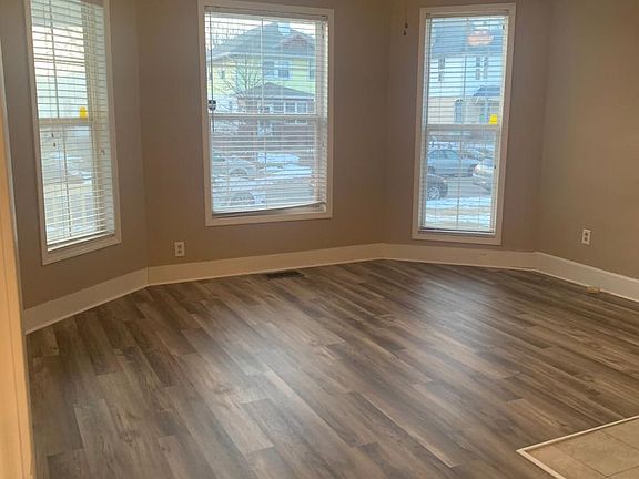 3rd image of 2607 Guilford Ave