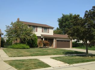 3421 Dobbin Dr, Sterling Heights, MI