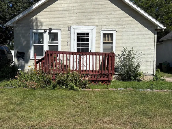 323 Green St, Caro, MI 48723