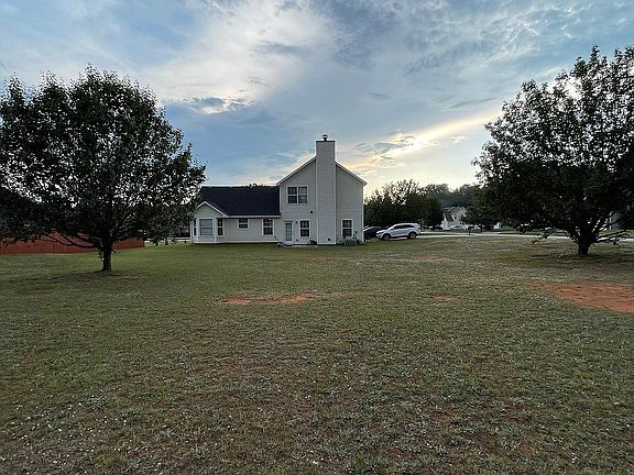 5th image of 168 Penny Ln