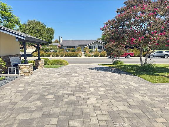 2nd image of 20944 Delphine Dr