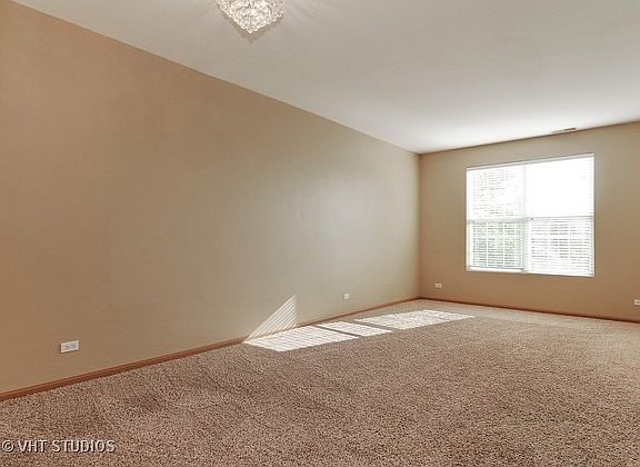 2nd image of 1113 Chadwick Dr #1113