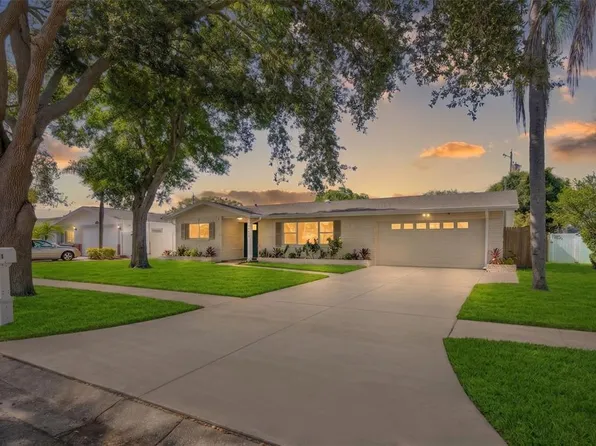 2441 Fairbanks Dr, Clearwater, FL 33764