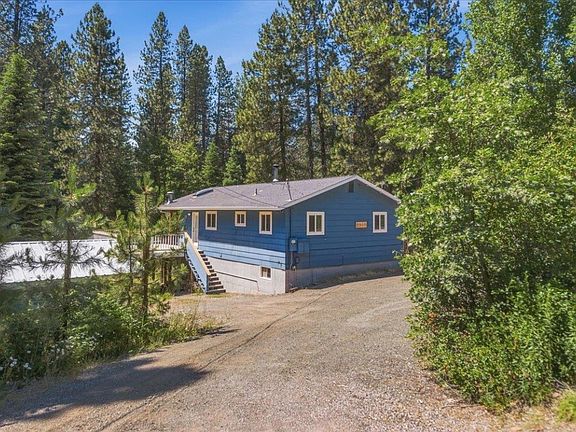 2nd image of 2939 Squaw Valley Rd