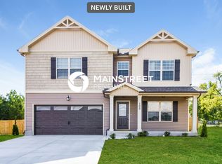 100 Chyntara Dr, La Vergne, TN 37086